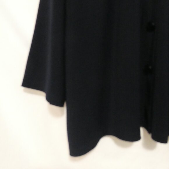 Unbranded | 22 inch pit to pit measured | Black Button-Up Front Textured Blazer - Picture 6 of 14